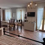 Daire Osteria Del Cavaliere E Maneggio *