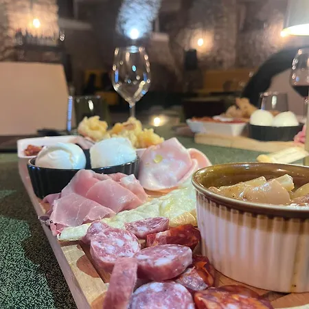 Osteria Del Cavaliere E Maneggio *