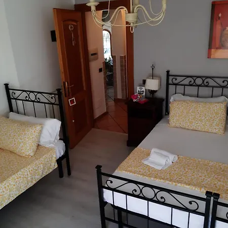 Lägenhet Osteria Del Cavaliere E Maneggio