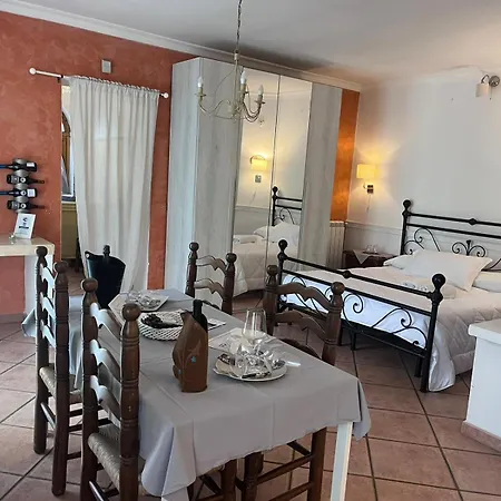 Lägenhet Osteria Del Cavaliere E Maneggio Sacrofano