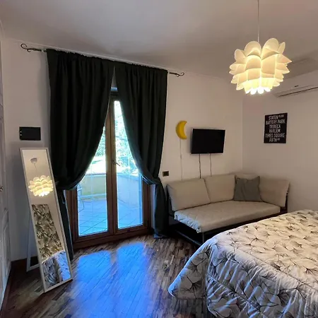 Osteria Del Cavaliere E Maneggio Lägenhet