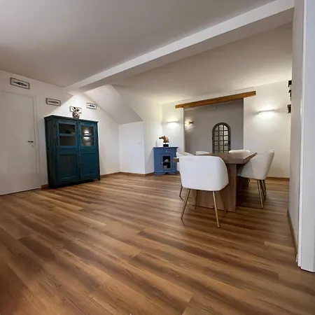 Osteria Del Cavaliere E Maneggio *