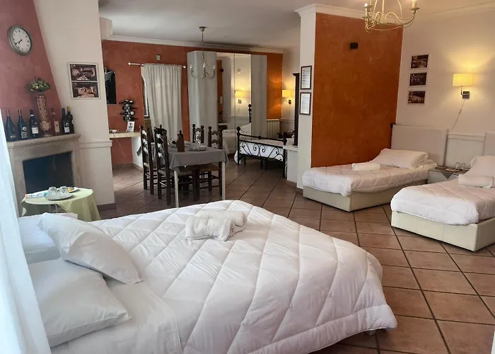 Osteria Del Cavaliere B&B E Maneggio Сакрофано