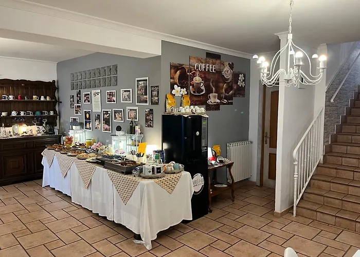 Апартаменты Osteria Del Cavaliere B&B E Maneggio
