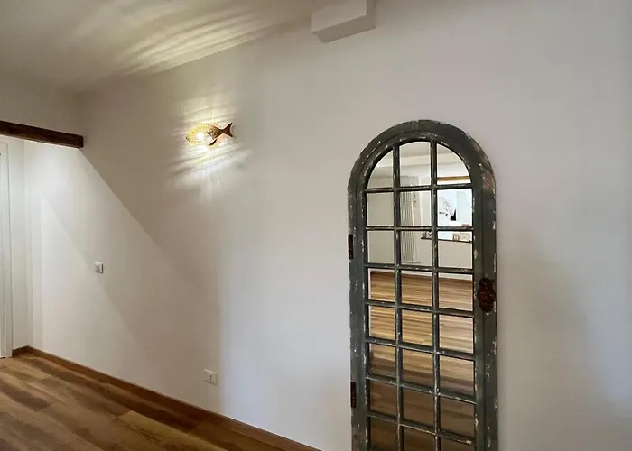 Апартаменты Osteria Del Cavaliere B&B E Maneggio Сакрофано