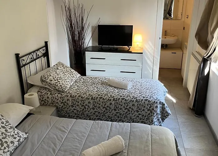 Osteria Del Cavaliere B&B E Maneggio Сакрофано